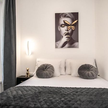 Jadran Apartment Split Bagian luar foto