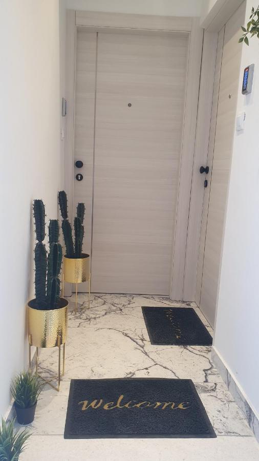 Jadran Apartment Split Bagian luar foto