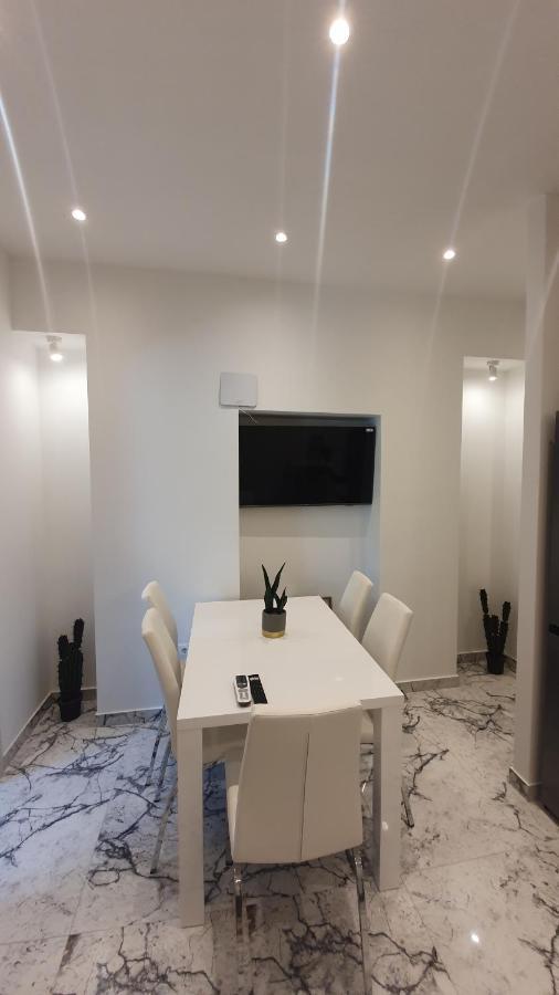 Jadran Apartment Split Bagian luar foto